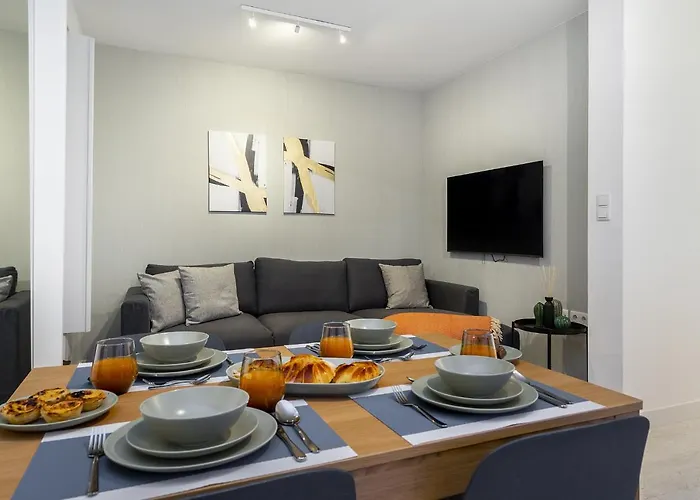 Lägenhet Whome Lisbon's Kept Secret: 2-bed W/ac & Patio *