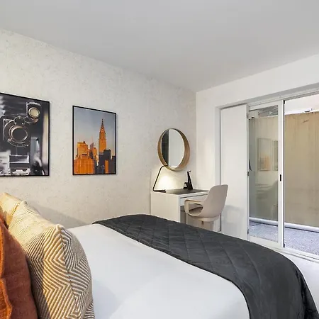 Whome Lisbon's Kept Secret: 2-bed W/ac & Patio Appartement